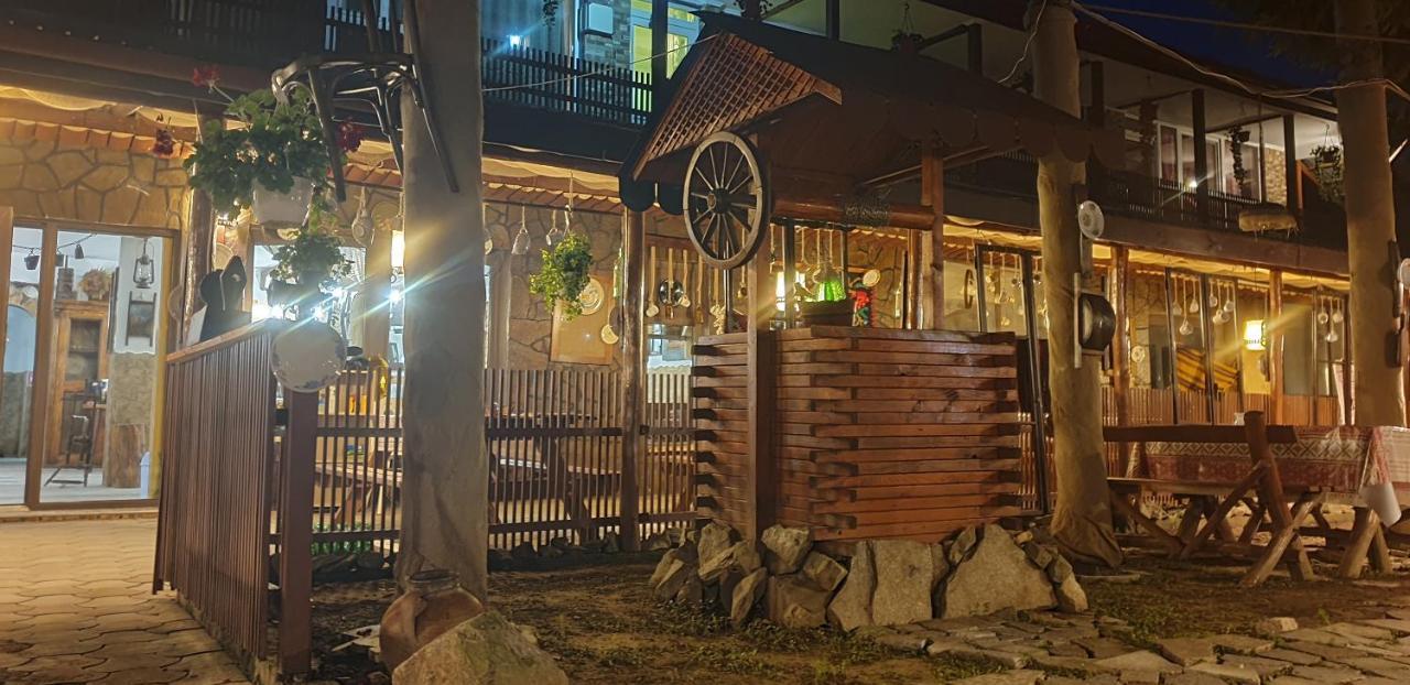 ホテルLa Padure Brebu エクステリア 写真
